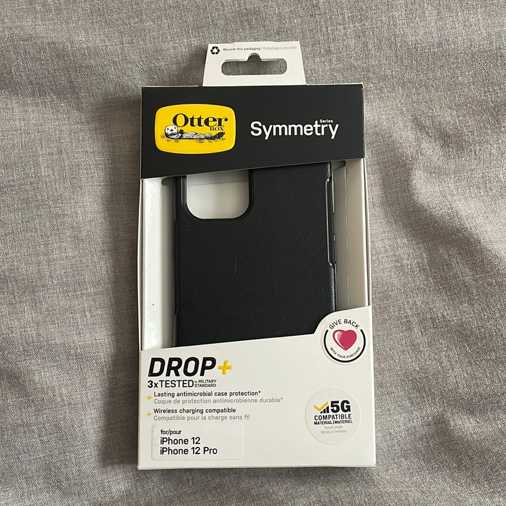 iPhone 12 symmetry otter box